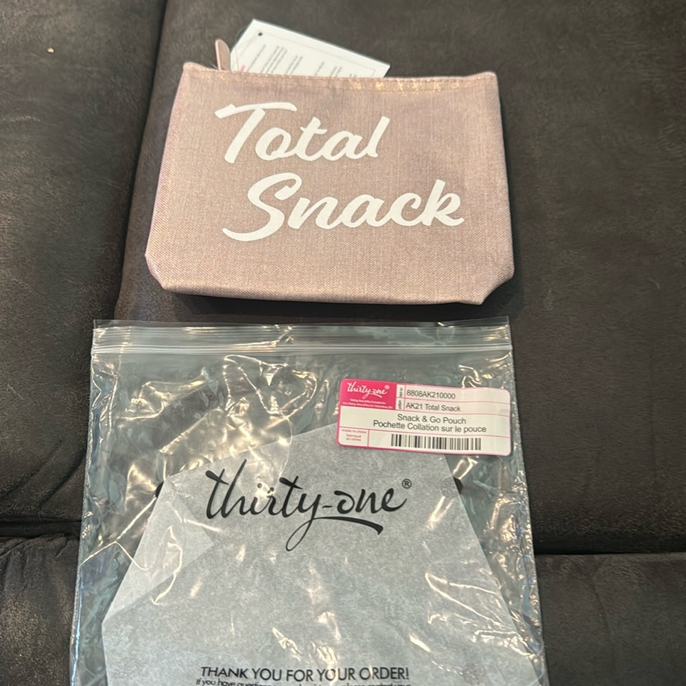 Thirty one snack and go pouch